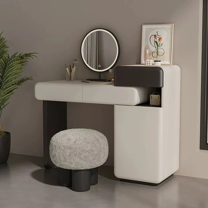 Dressing Tables Singapore – Vanity Units with Mirrors
