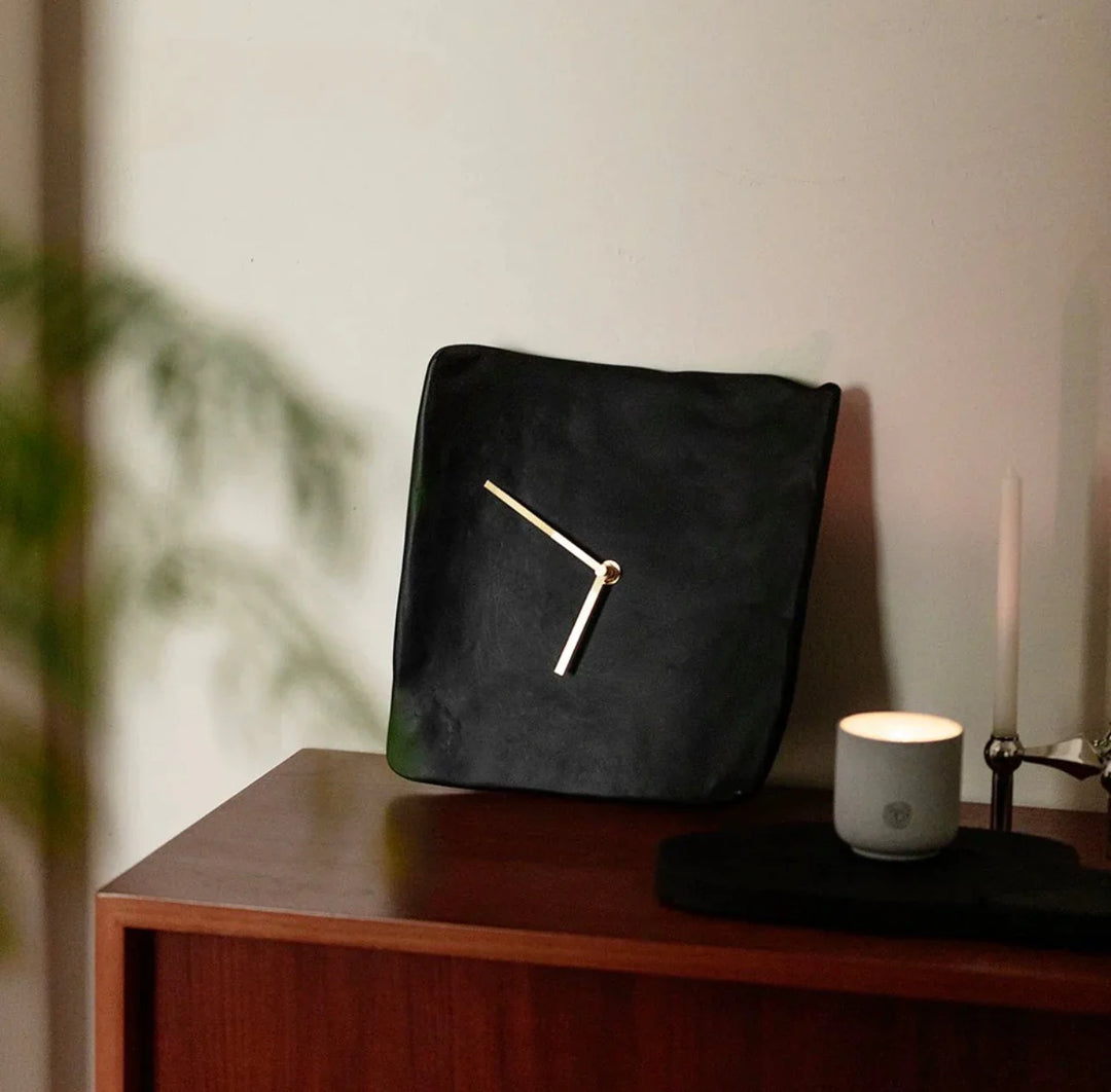 Wall Clocks Singapore – Decorative Timepieces for Home