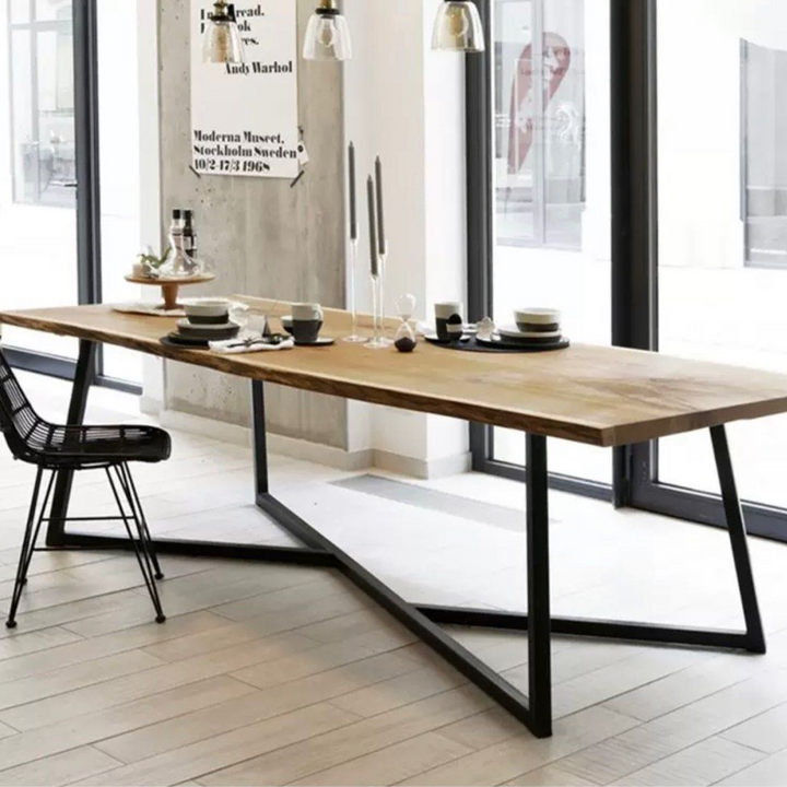 GARDNER Modern Dining Table