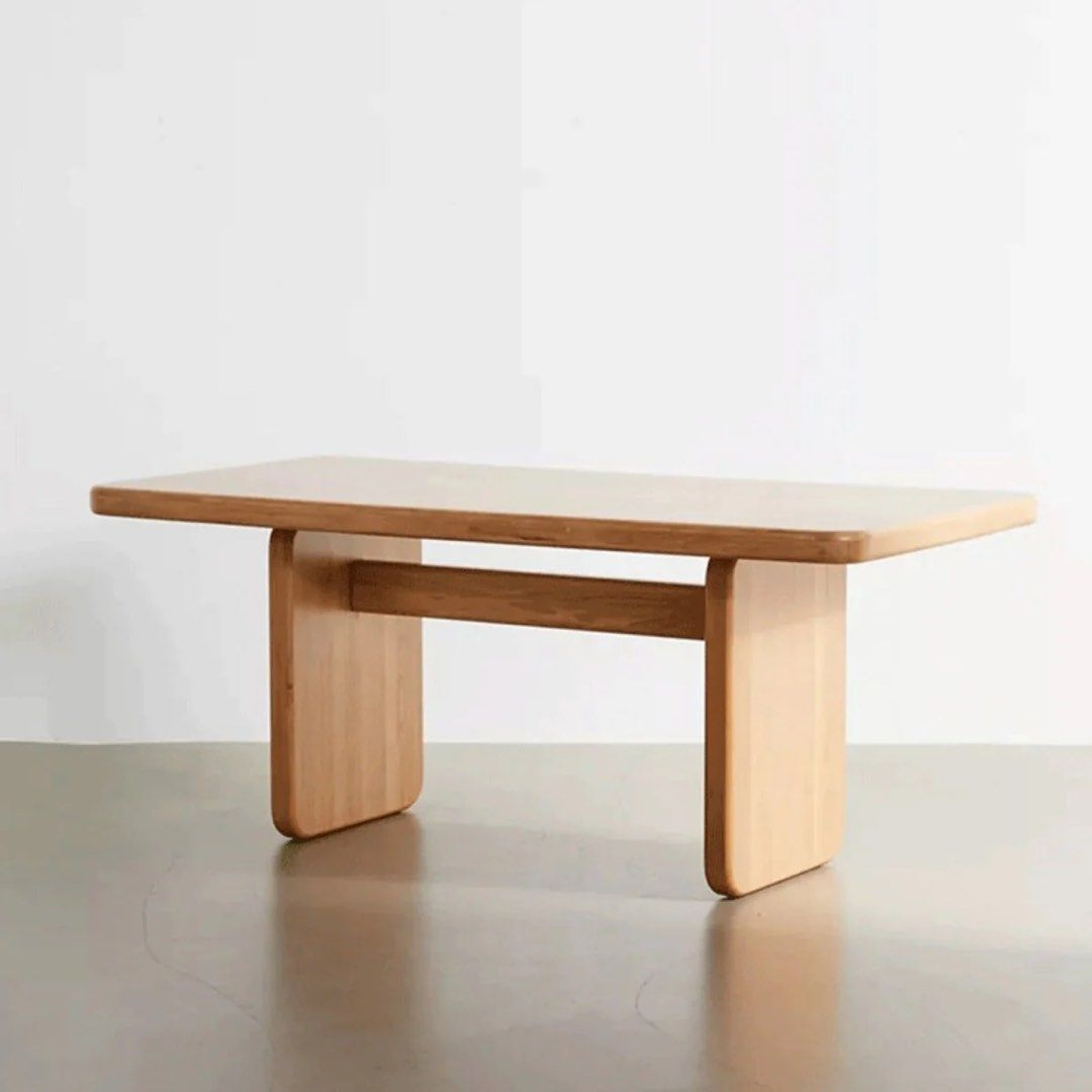 BOLTON Modern Dining Table