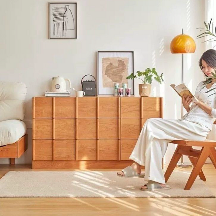 RYNTHIA Modern Solid Wood Chest Of Drawers