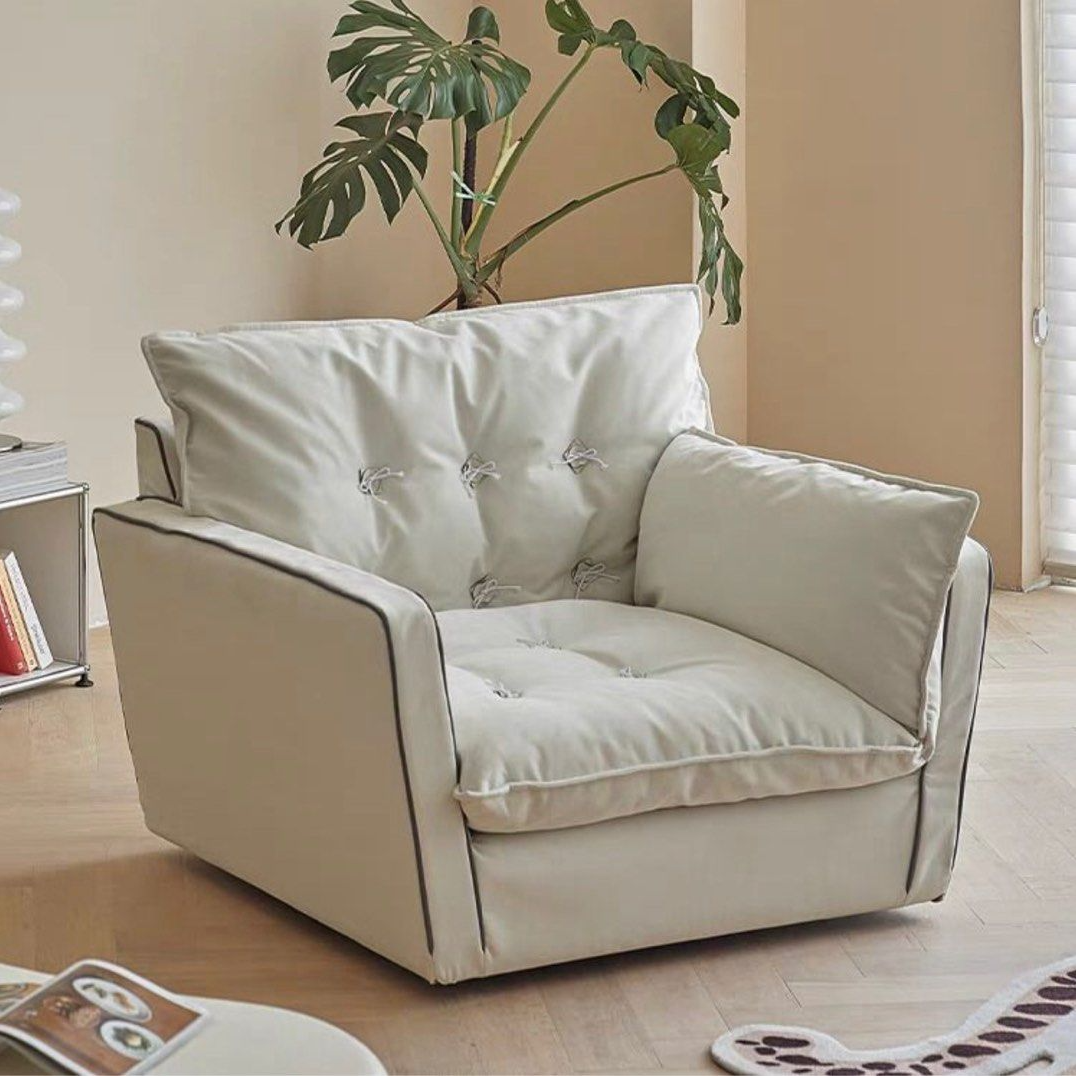TALIA Swivel Armchair