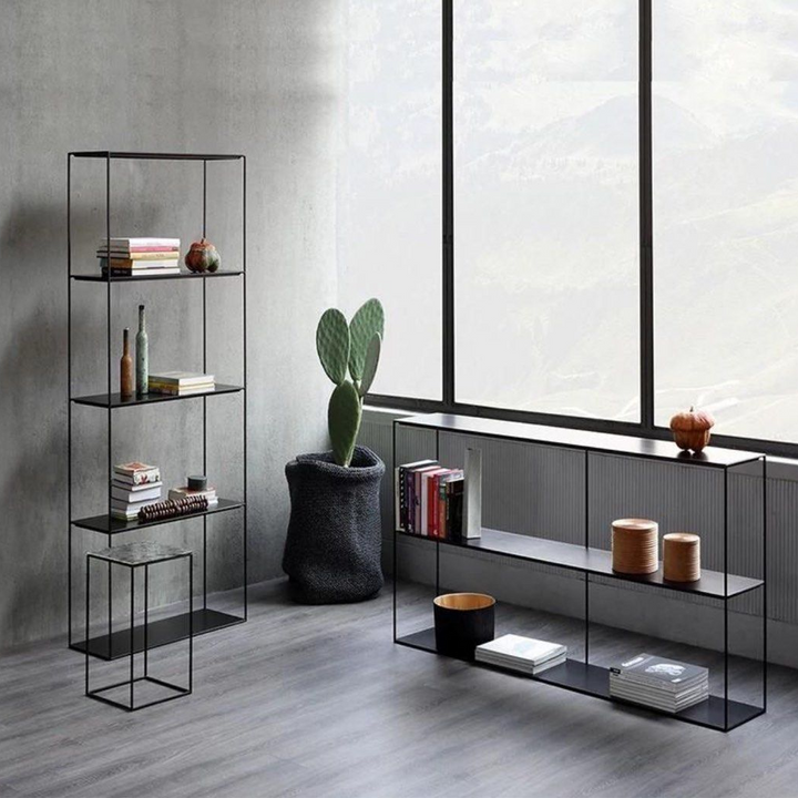 PEDRO Minimalistic Wireframe Display Shelf