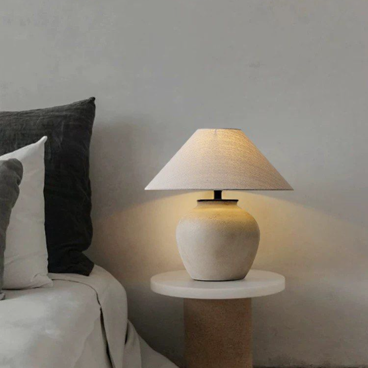 JAUGE Modern Table Lamp
