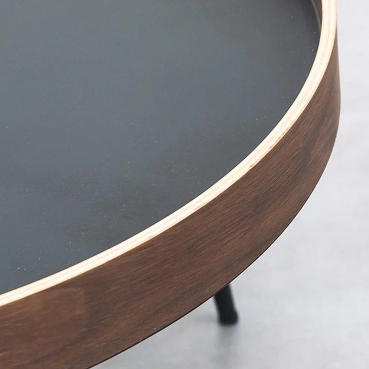MOSES Round Coffee Table