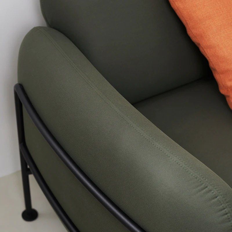 VANDELLIA Round Arm Sofa