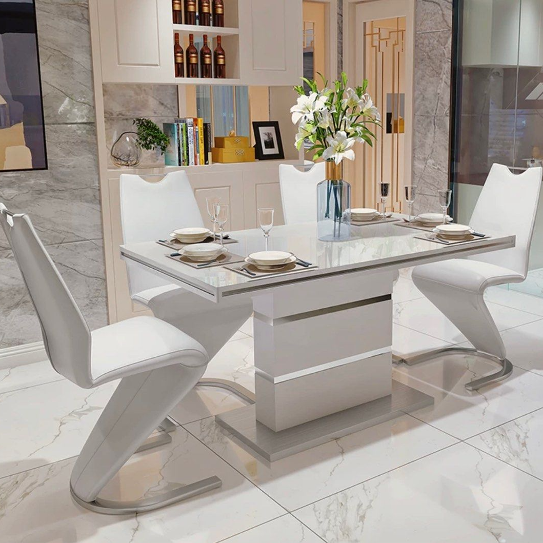 FISCHER Royal Dining Table
