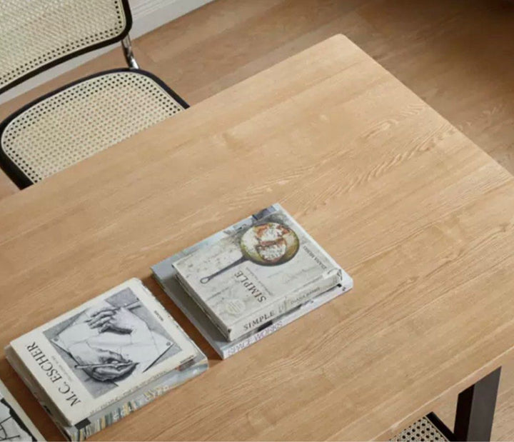 DARDEN Dining Table