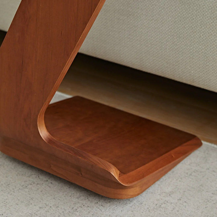 CYRUS Wheel End Table