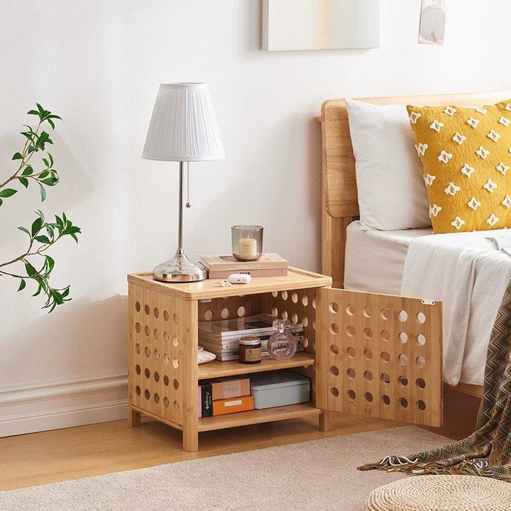 ALEATHEA Scandinavian Solid Wood Bedside Table