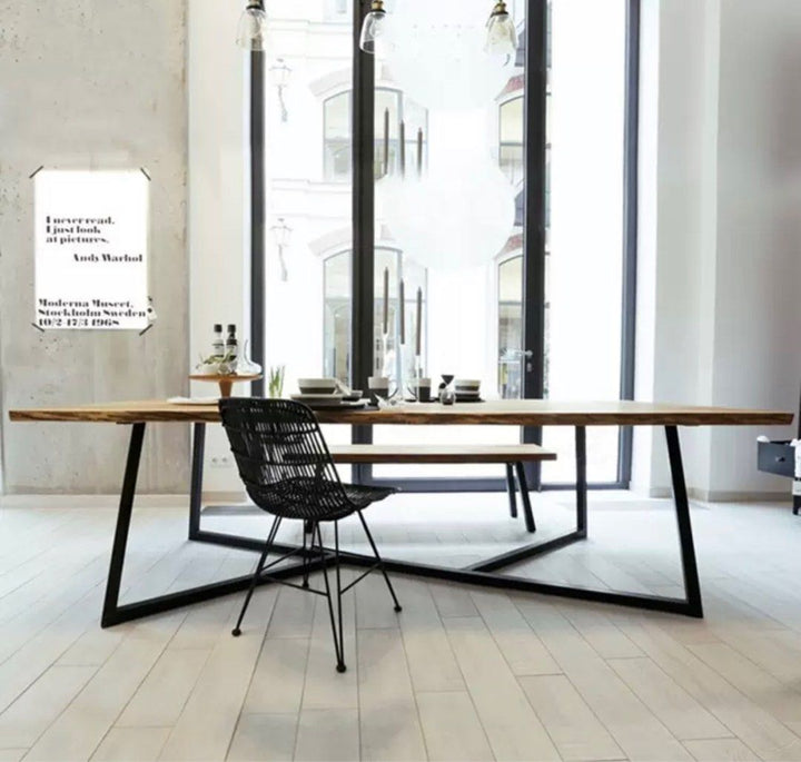 GARDNER Modern Dining Table
