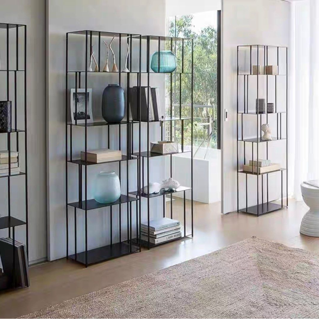 RODIN Minimalistic Display Shelf