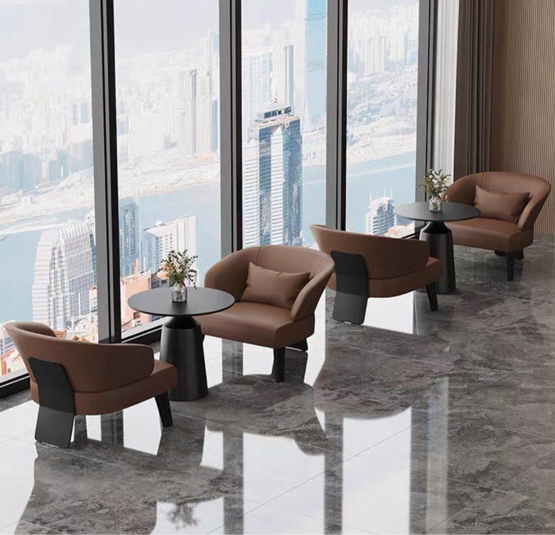 LYRO Modern Leather Lounge Chair
