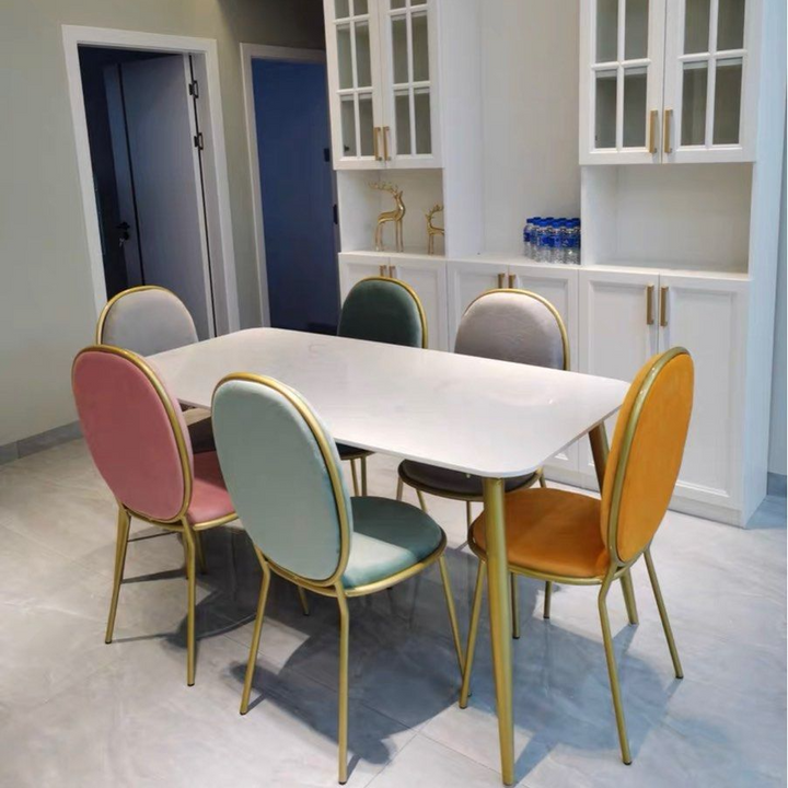 MOORE Modern Dining Table & Chairs