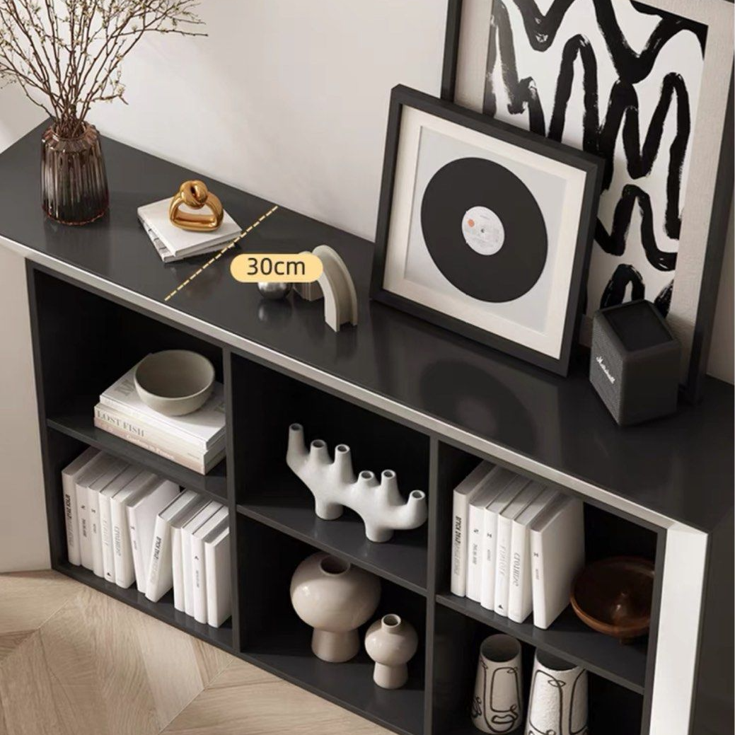 MAURICIO Modern Display Shelf