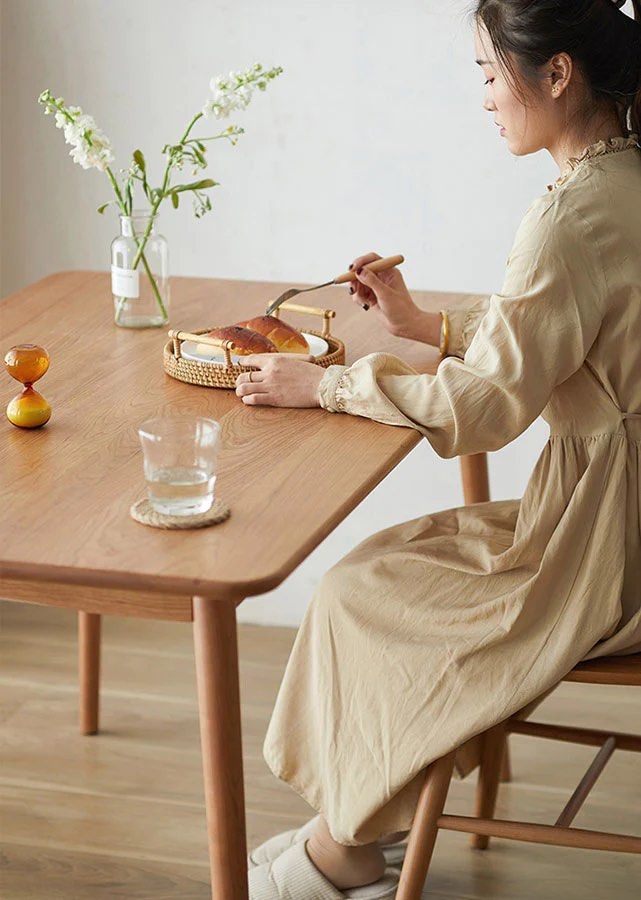WILLIAMS Modern Solid Wood Dining Table
