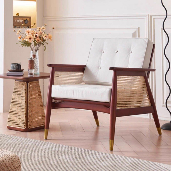 LINCOLN Solid Wood Lounge Chair