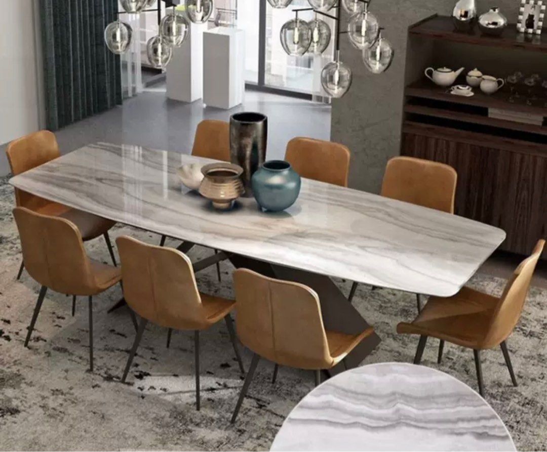 LEVON Modern Solid Wood Dining Table