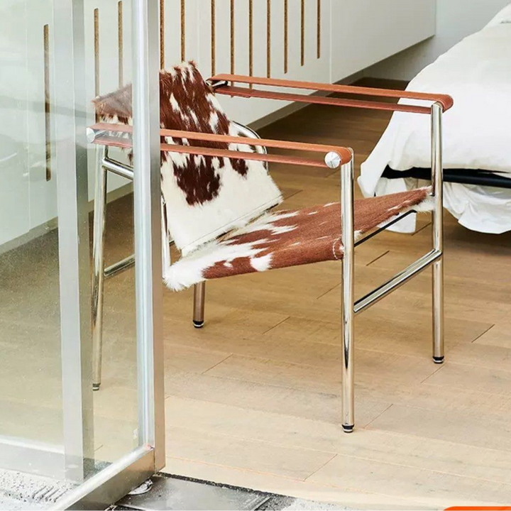 WENDY Modern Cowhide Leather Lounge Chair