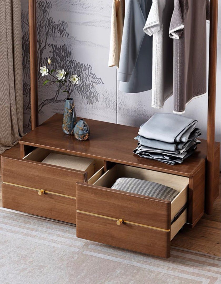 VESPASIA Open Concept Wardrobe