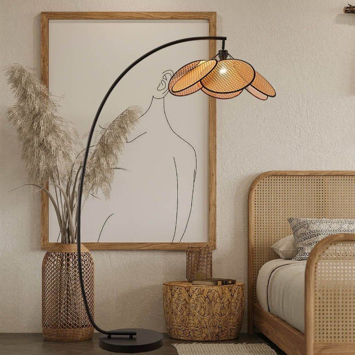 ACKE Floor Lamp