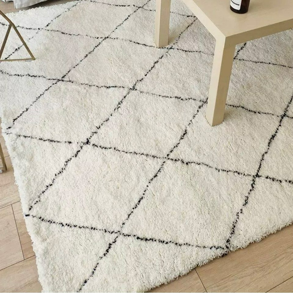 MERBY Rug (Size customisable)