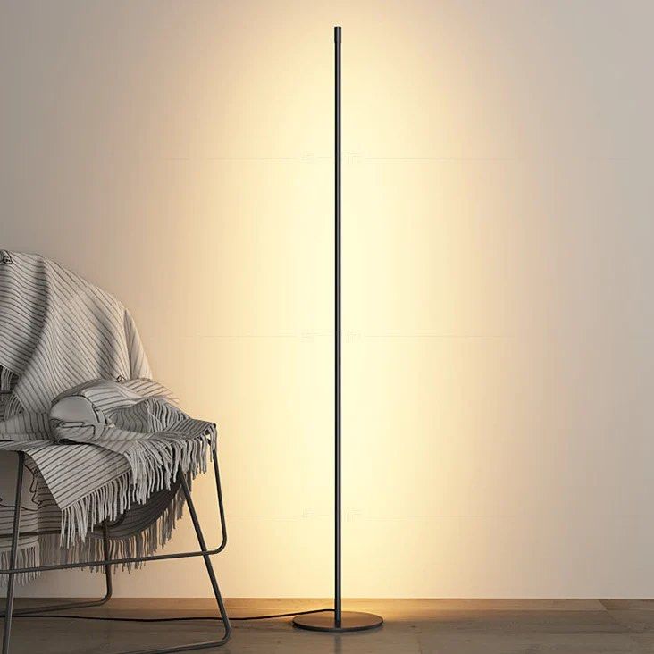 AKI Floor Lamp