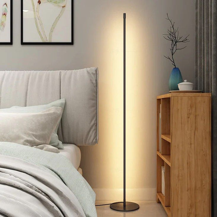 AKI Floor Lamp