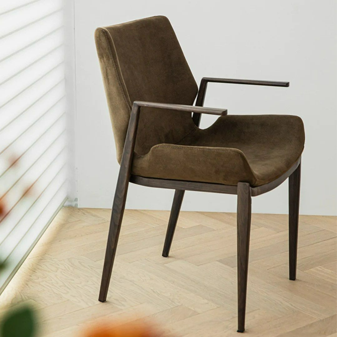 OSIAS Armchair