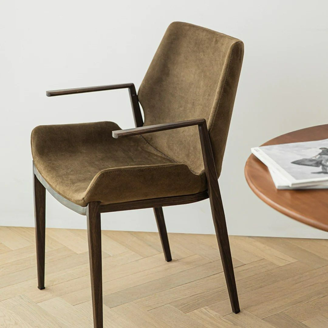OSIAS Armchair