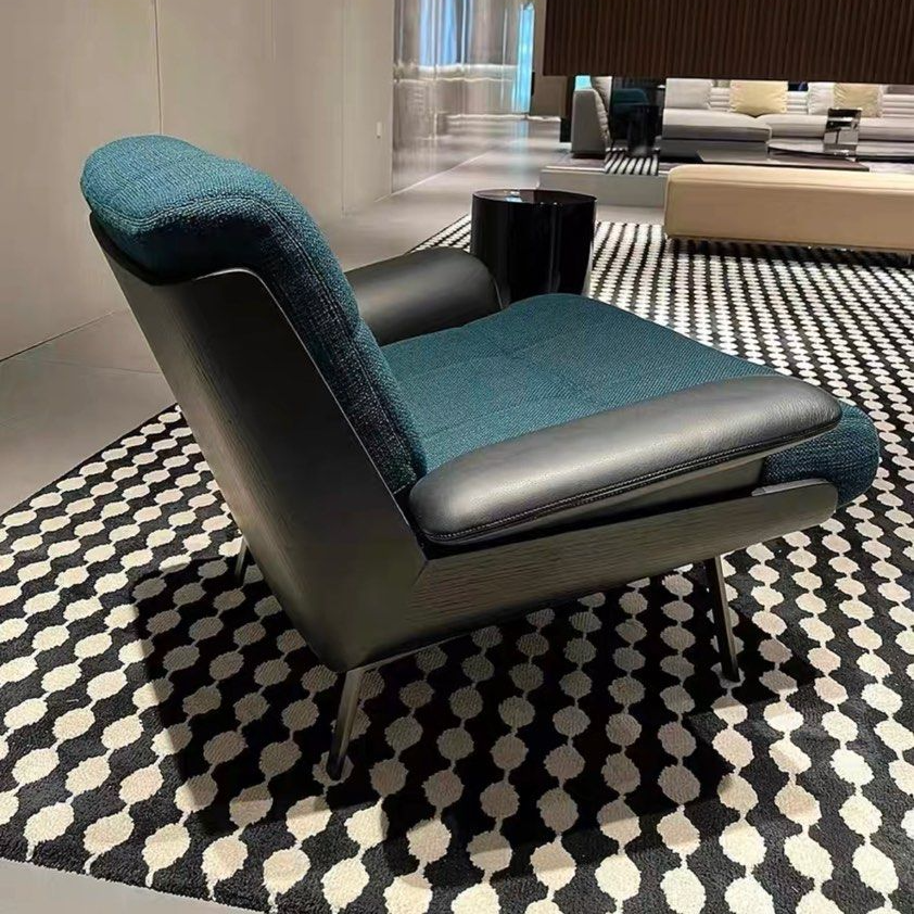 DOVER Modern Lounge Chair