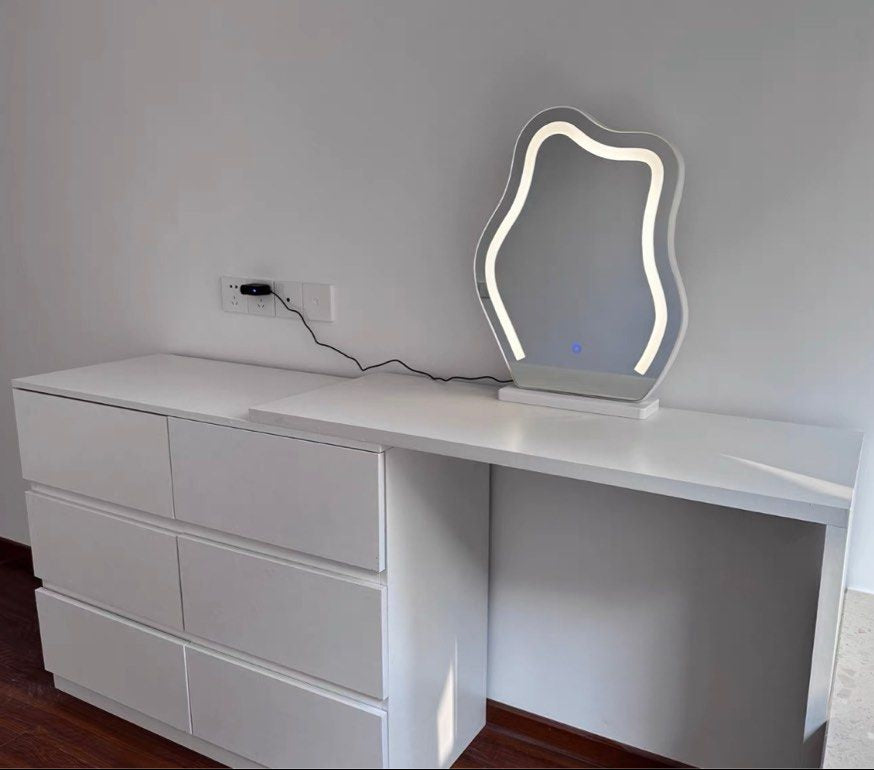 ALO Modern Vanity Table/Drawer