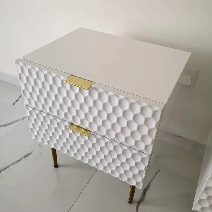 ALVAREZ White Nightstands Set of 2