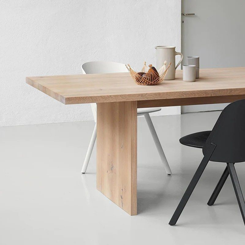 CLAYDEN Dining Table
