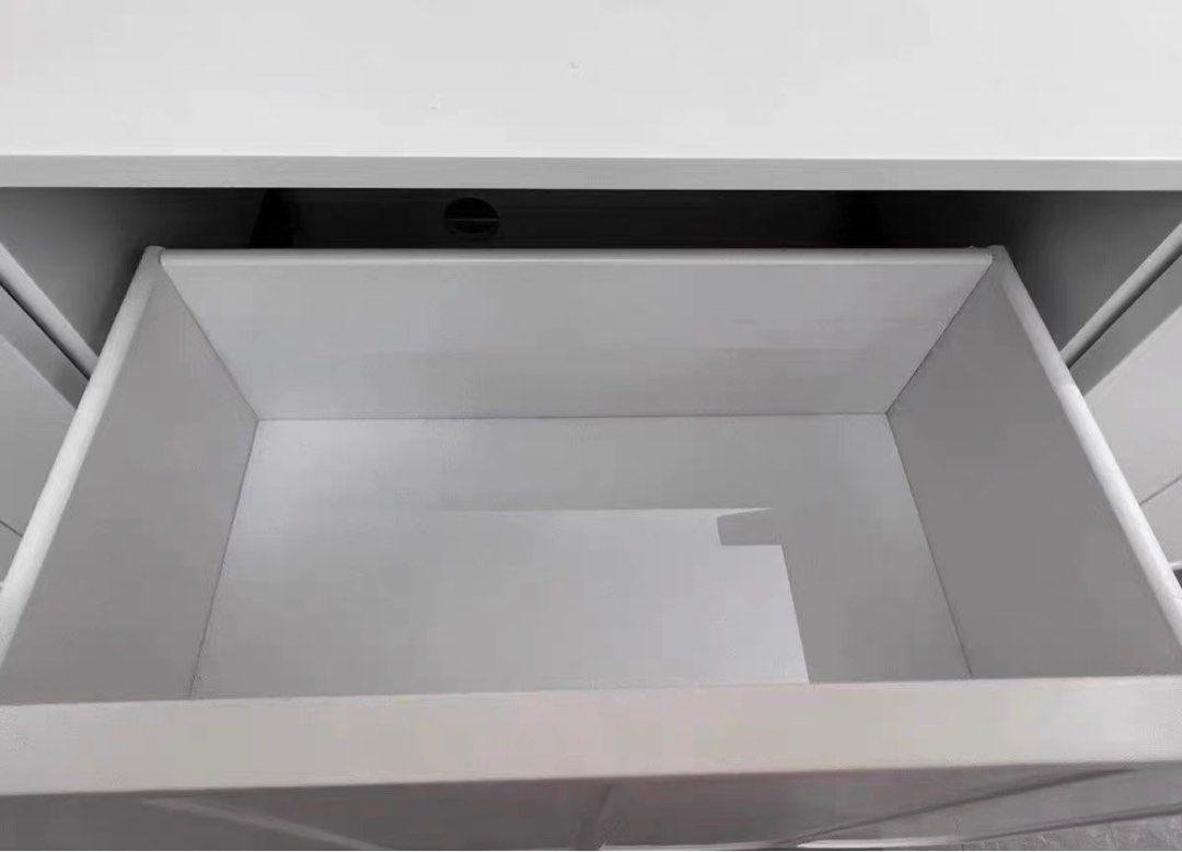 NARET TV Console