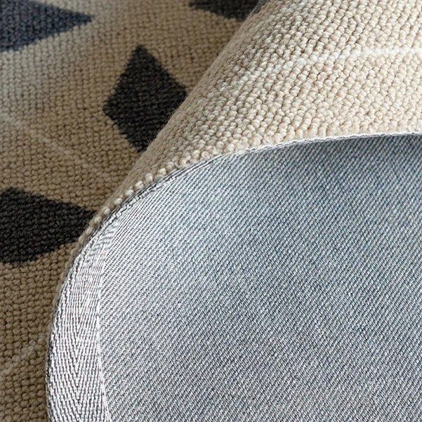 ARTHUR Beige Carpet
