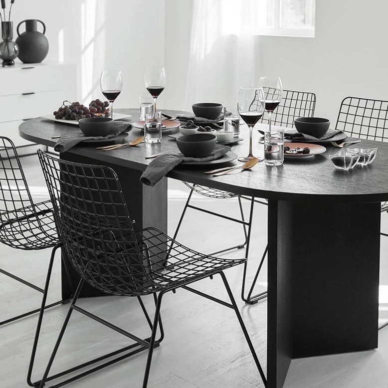 CARLTON Dining Table