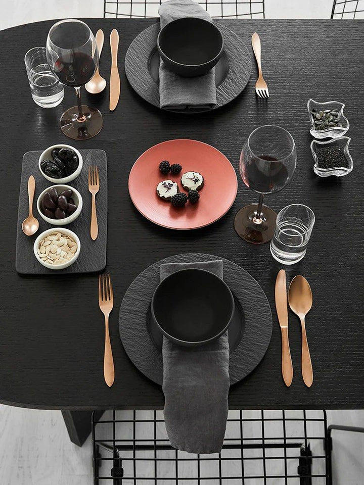 CARLTON Dining Table