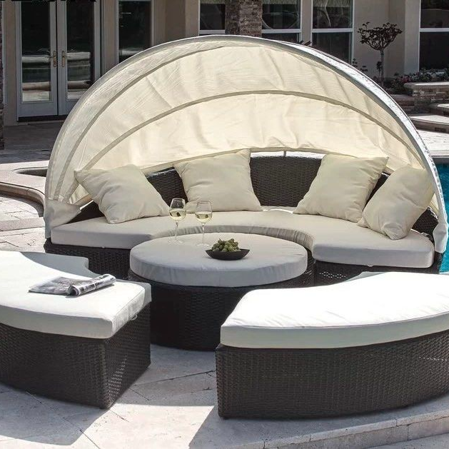 WAYNE Modern Outdoor Sofa