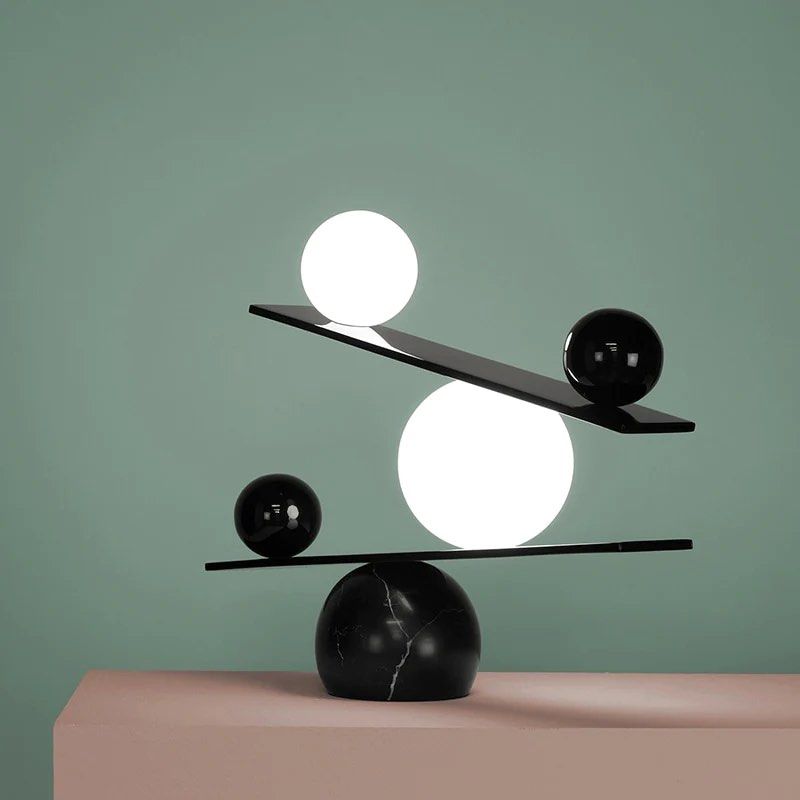 BRI Desk Lamp