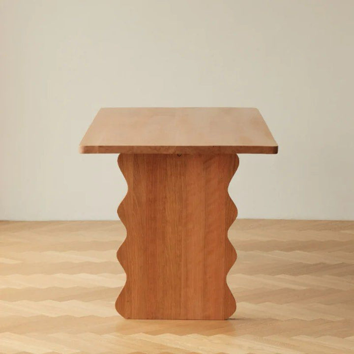 EFRON Wavy Base Dining Table