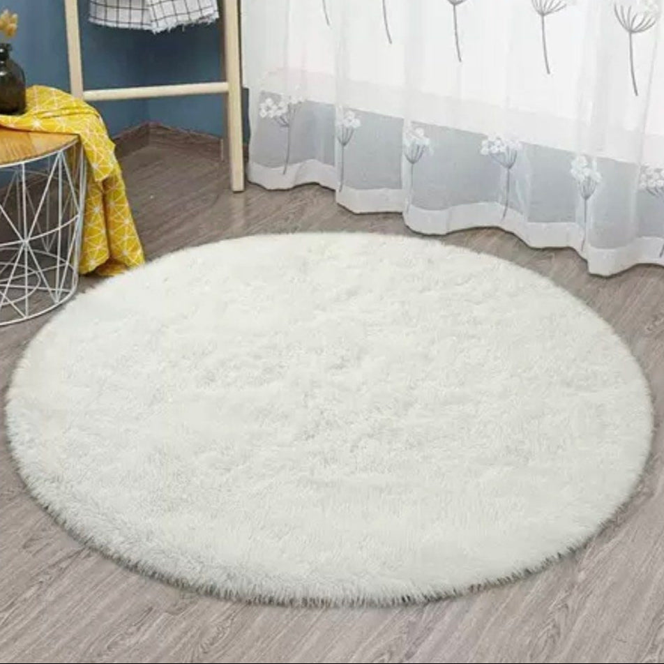 BIRKA Fluffy Rug