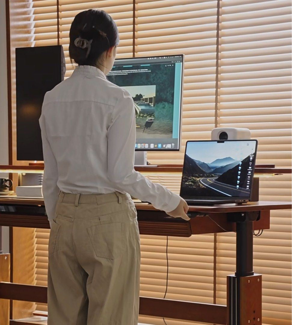 TORRIN Modern Solid Wood Smart Desk