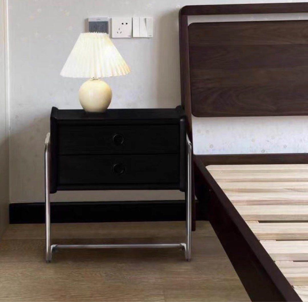 EURON Solid Wood Drawer Nightstand