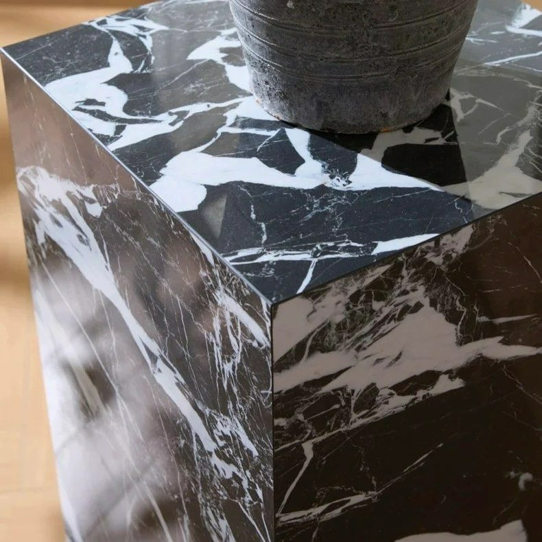 FEYD Modern Marble Pedestal