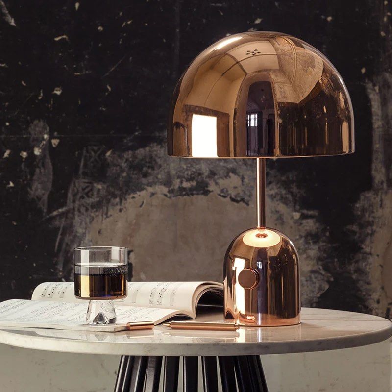 CAUTE Metal Mushroom Table Lamp