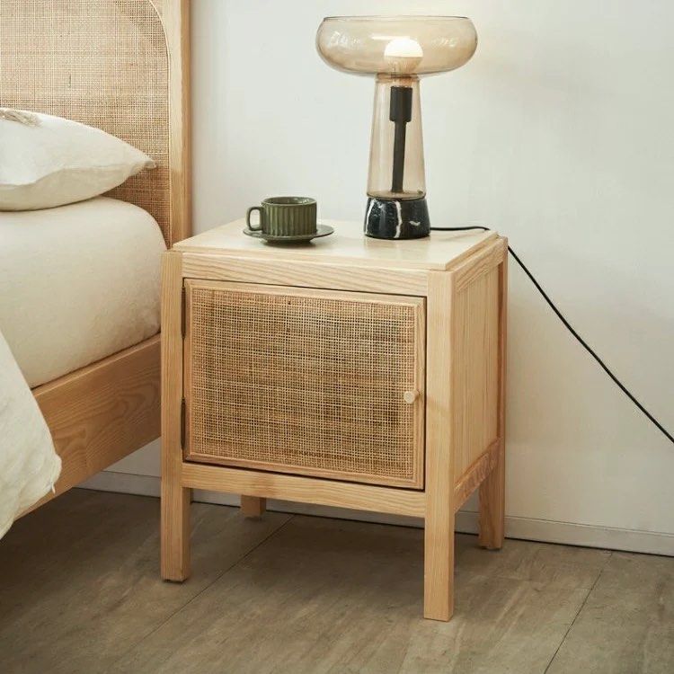 DOSKO Rattan Bedside Table