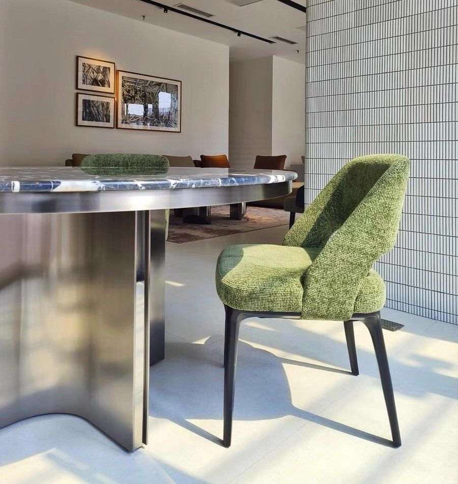 GRIMM Modern Dining Chair