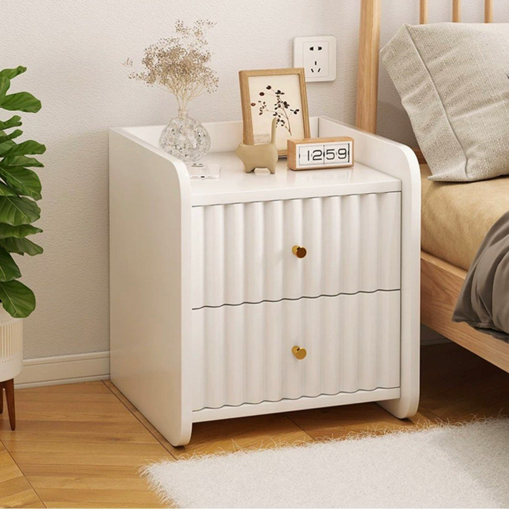ALEXIS White Side Table