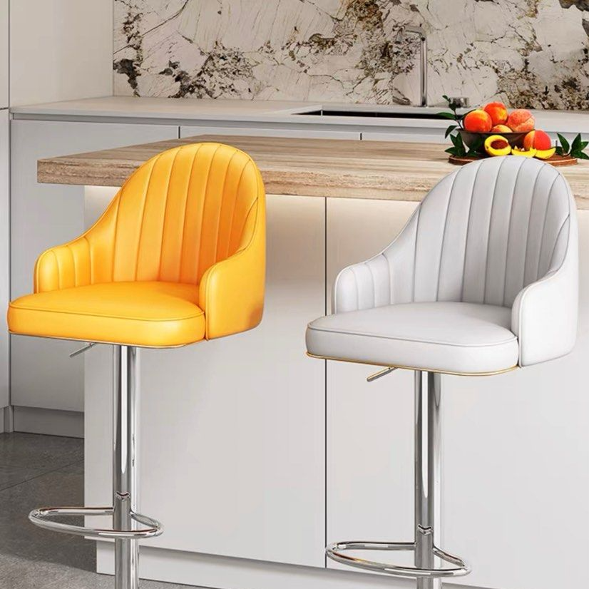 WINSTON Bar Stool